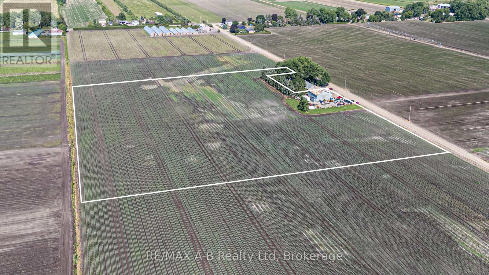 170 Wilhelmina Road, King, Ontario  L3Y 4V9 - Photo 2 - N12248921