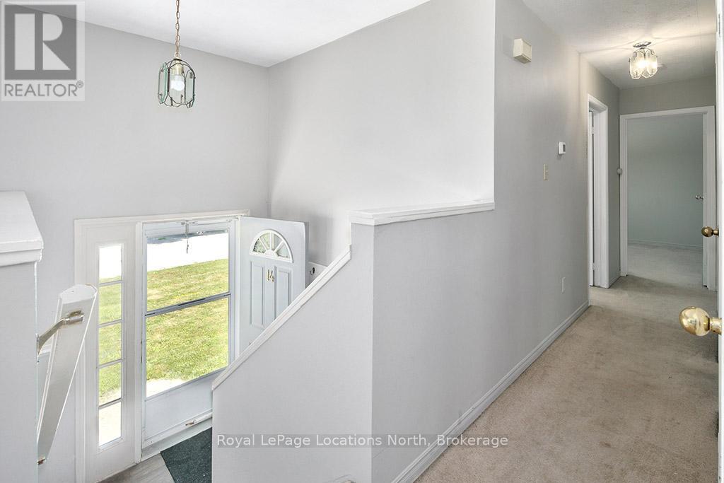 14 Birchwood Court, Meaford, Ontario  N4L 1T8 - Photo 15 - X12248994