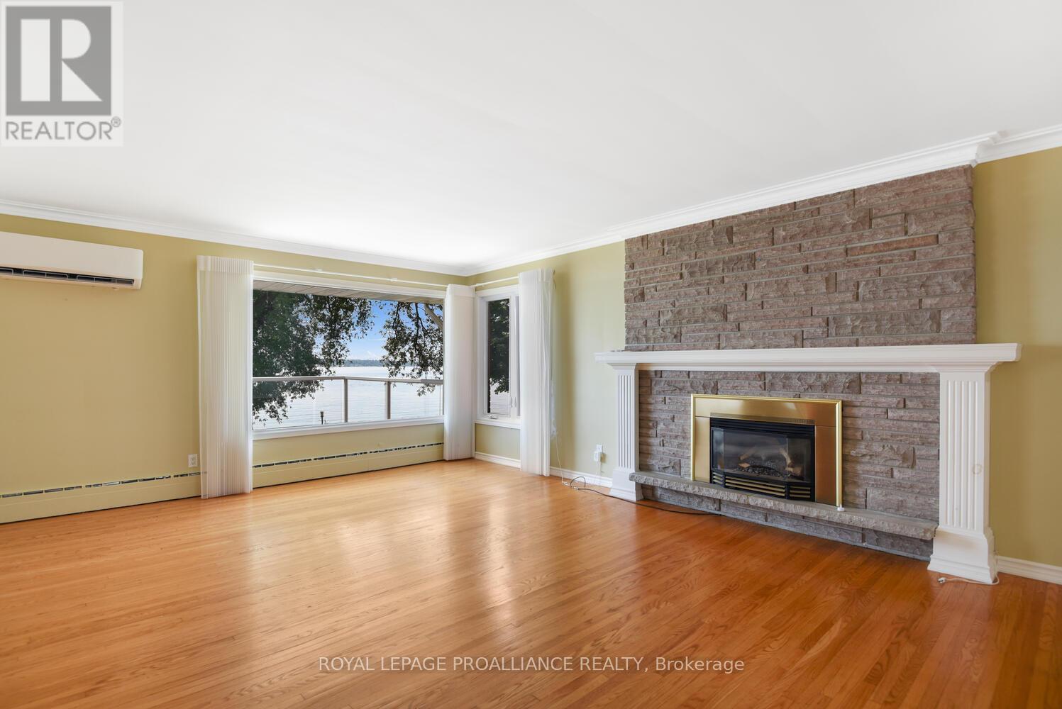 1675 County Rd 2 Road W, Prescott, Ontario  K0E 1T0 - Photo 11 - X12248966