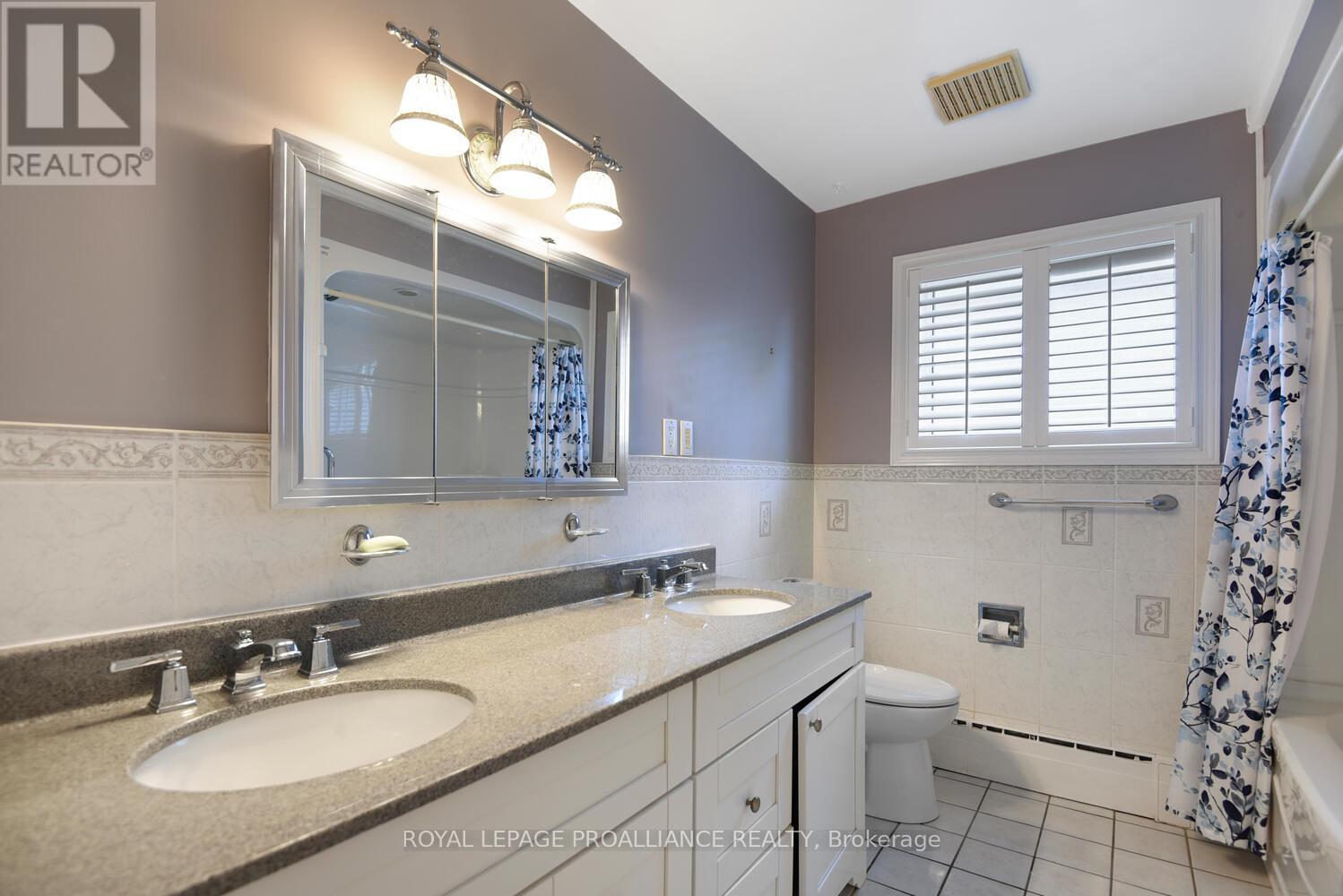 1675 County Rd 2 Road W, Prescott, Ontario  K0E 1T0 - Photo 17 - X12248966