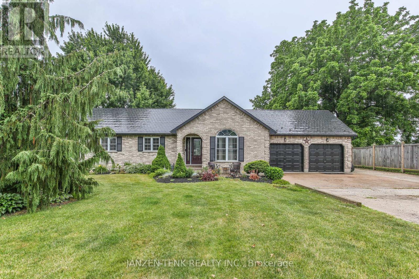 50015 John Wise Line, Malahide, Ontario  N5H 2R5 - Photo 1 - X12248992