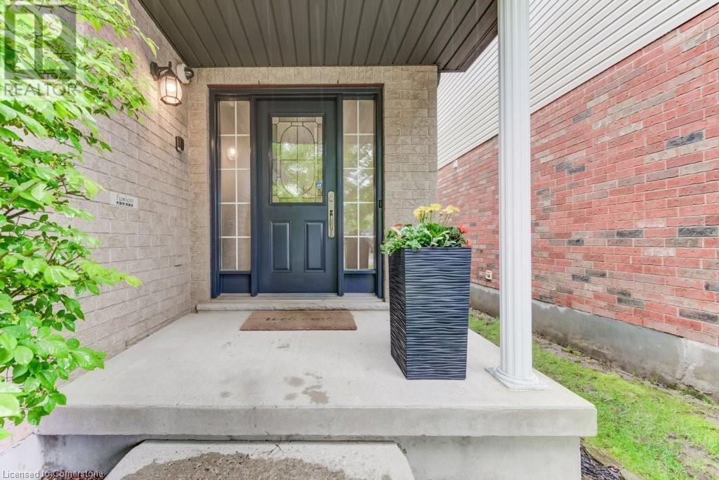 Property at 33 HENDERSON Drive image 5