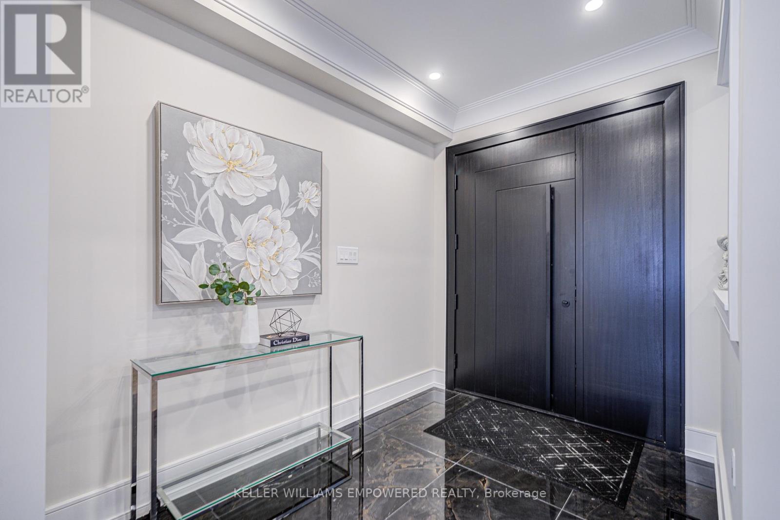 Property at 230 SILVER MAPLE ROAD image 3