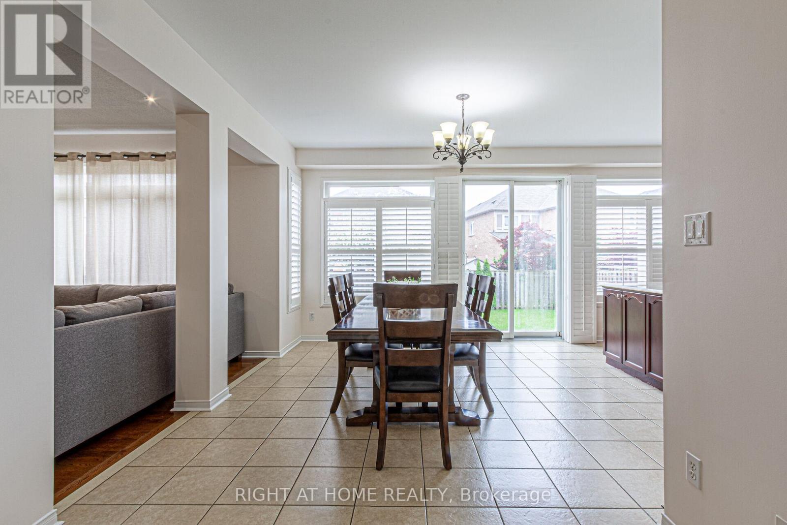 3228 Tacc Drive, Mississauga (Churchill Meadows), Ontario  L6M 0H3 - Photo 18 - W12248975