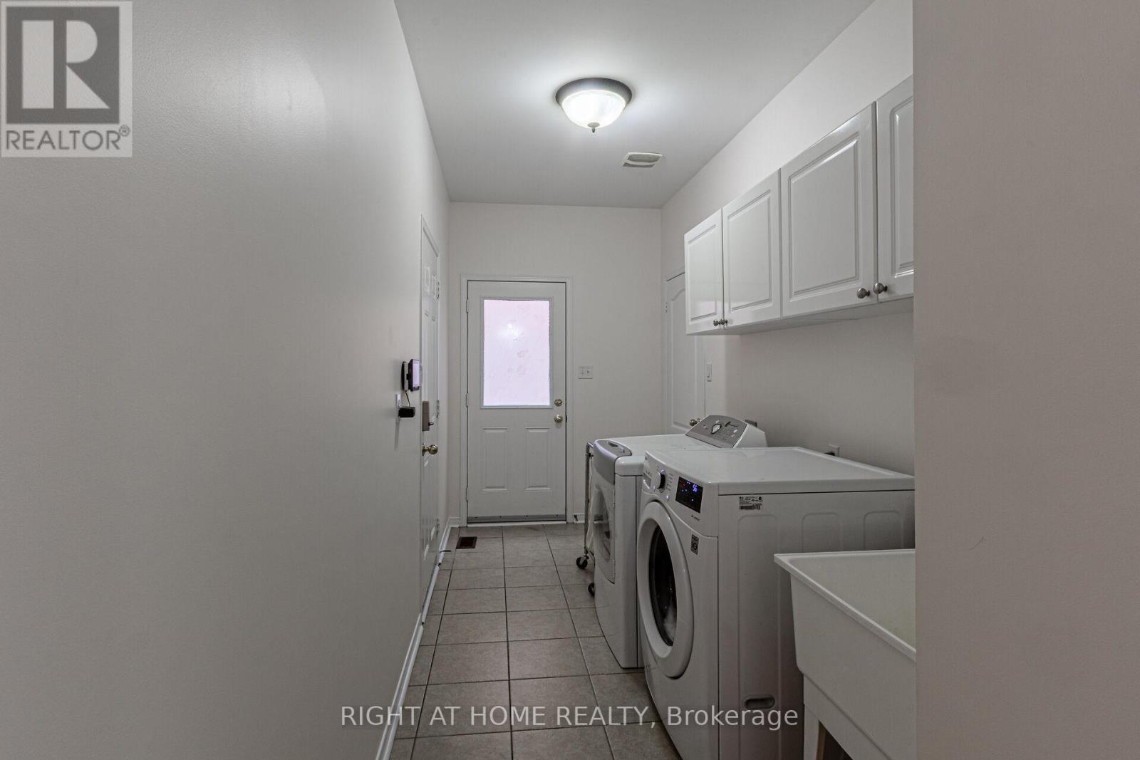 3228 Tacc Drive, Mississauga (Churchill Meadows), Ontario  L6M 0H3 - Photo 22 - W12248975