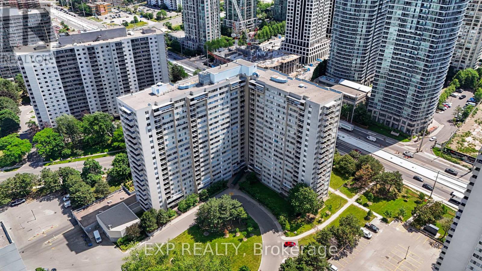 1404 - 3590 KANEFF CRESCENT, Mississauga, Ontario