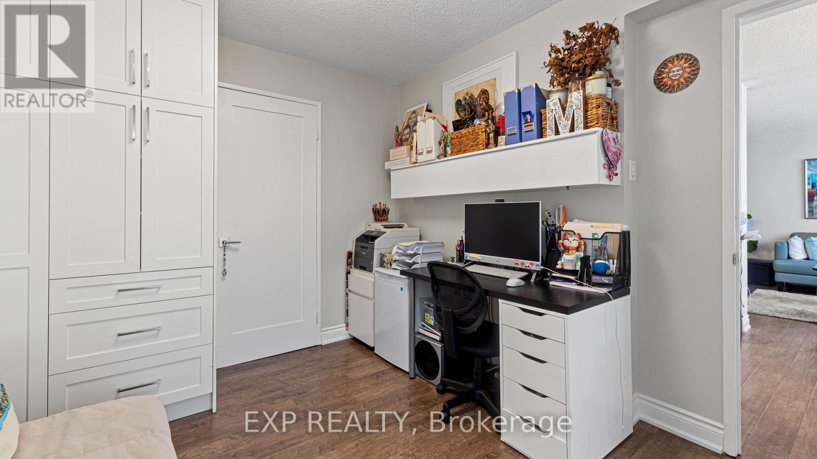 1404 - 3590 Kaneff Crescent, Mississauga, Ontario  L5A 3X3 - Photo 17 - W12248981