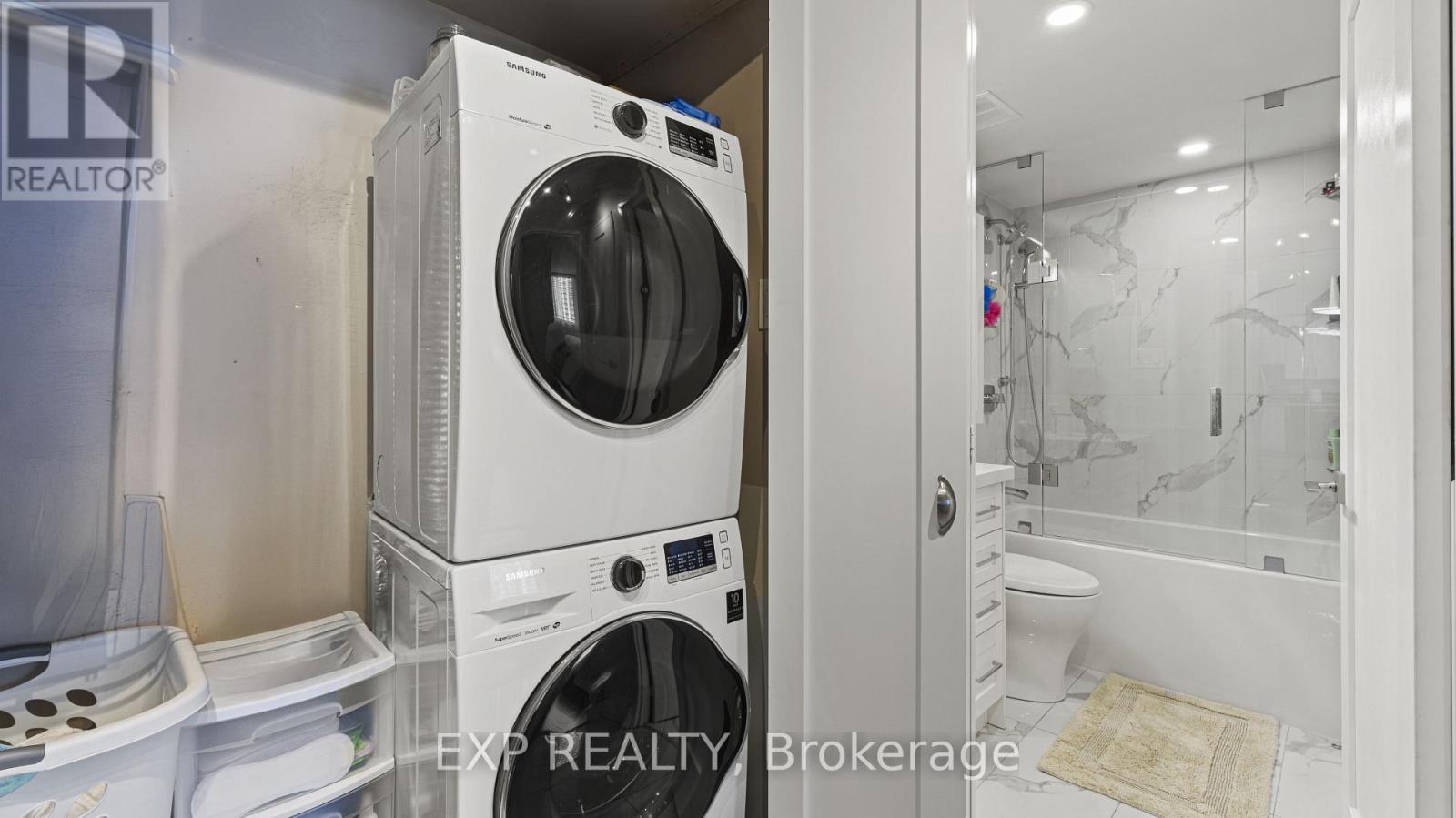 1404 - 3590 Kaneff Crescent, Mississauga, Ontario  L5A 3X3 - Photo 5 - W12248981