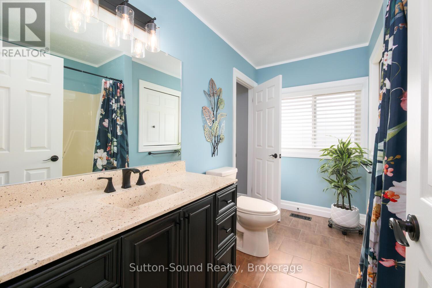 310 Beattie Street, Owen Sound, Ontario  N4K 6X2 - Photo 14 - X12249037