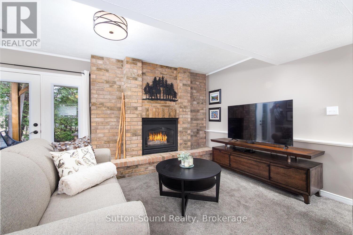 310 Beattie Street, Owen Sound, Ontario  N4K 6X2 - Photo 19 - X12249037