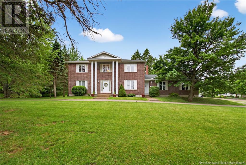 Property at 20 Spruce Grove Boulevard image 2