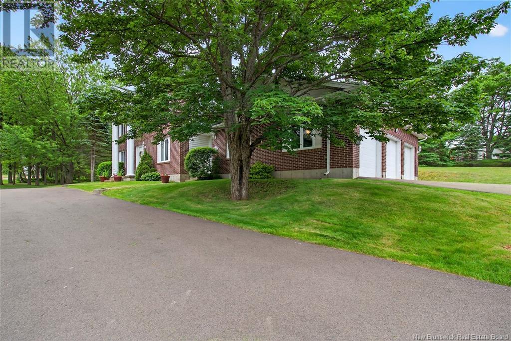 Property at 20 Spruce Grove Boulevard image 5