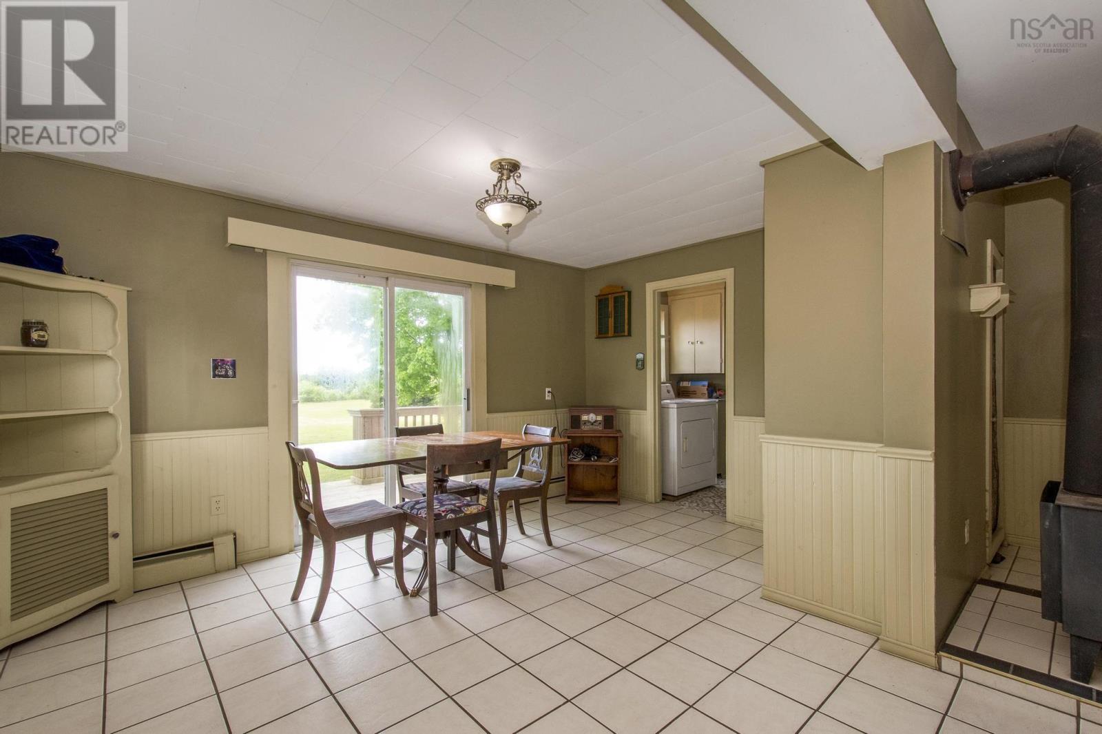 3069 Highway 1, Aylesford East, Nova Scotia  B0P 1C0 - Photo 7 - 202513145