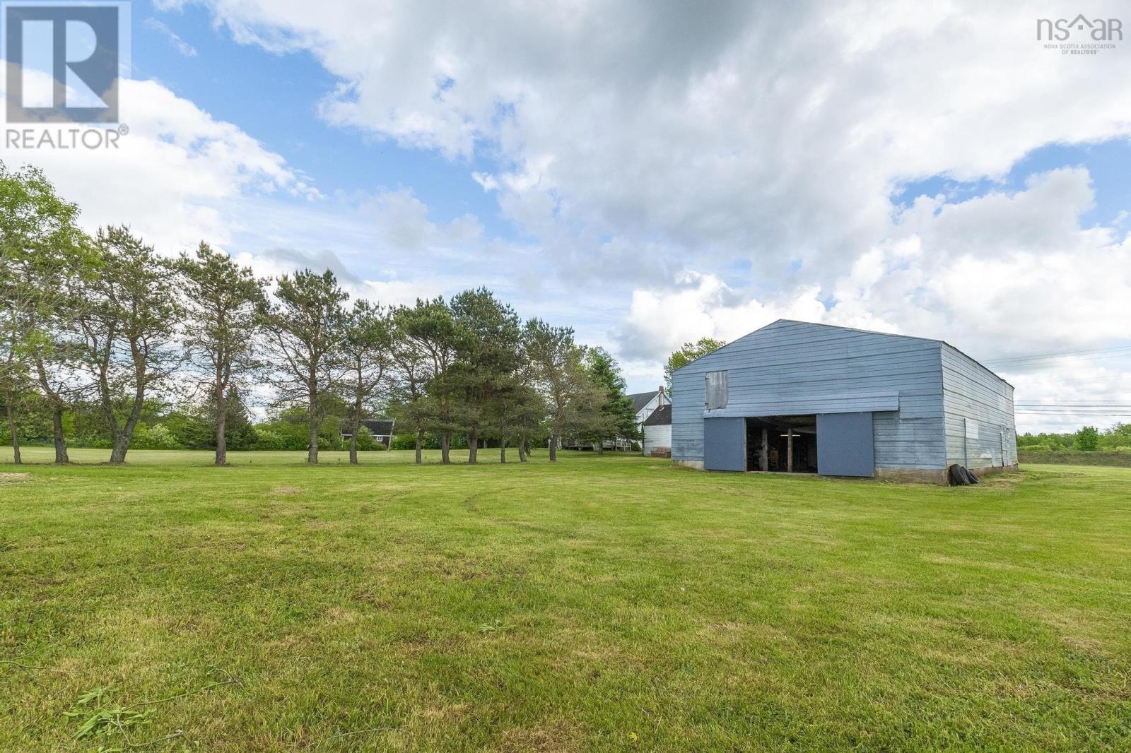 3069 Highway 1, Aylesford East, Nova Scotia  B0P 1C0 - Photo 6 - 202513145