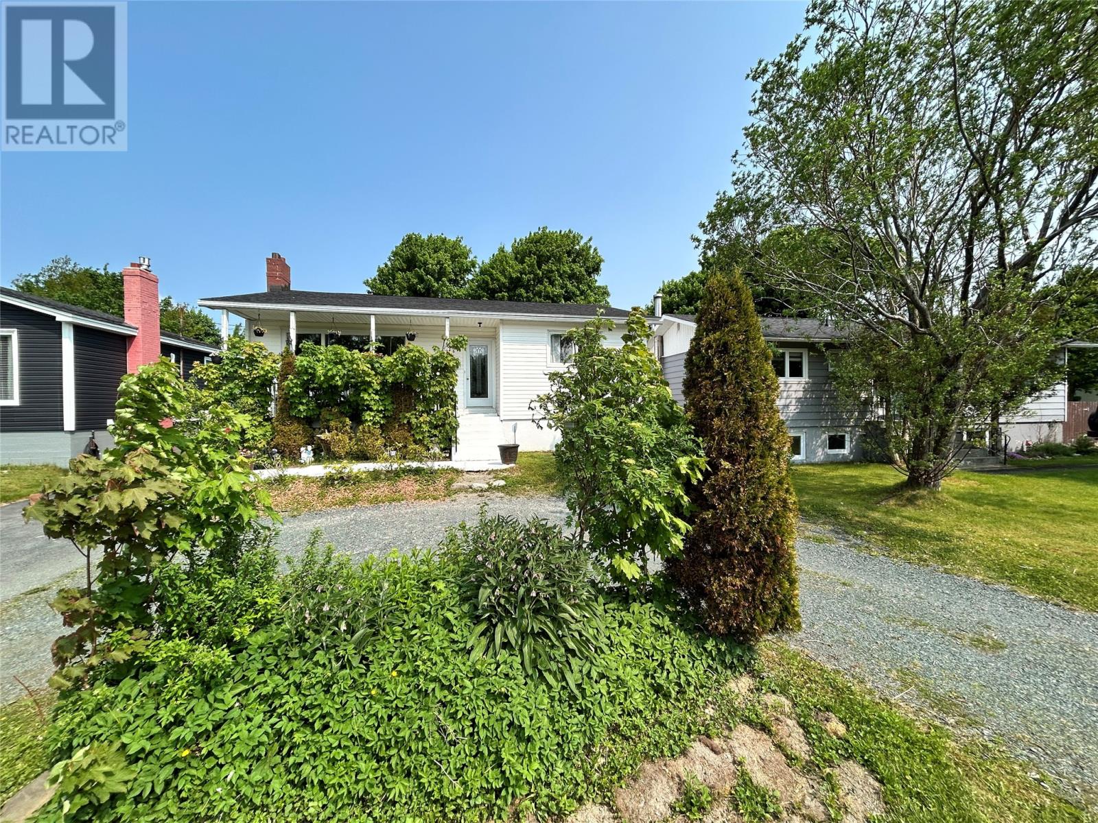 Property at 26 Smallwood Drive image 2