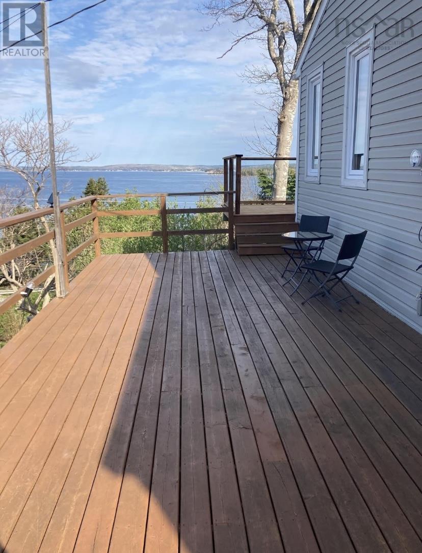 Property at 11635 Peggys Cove Road image 3