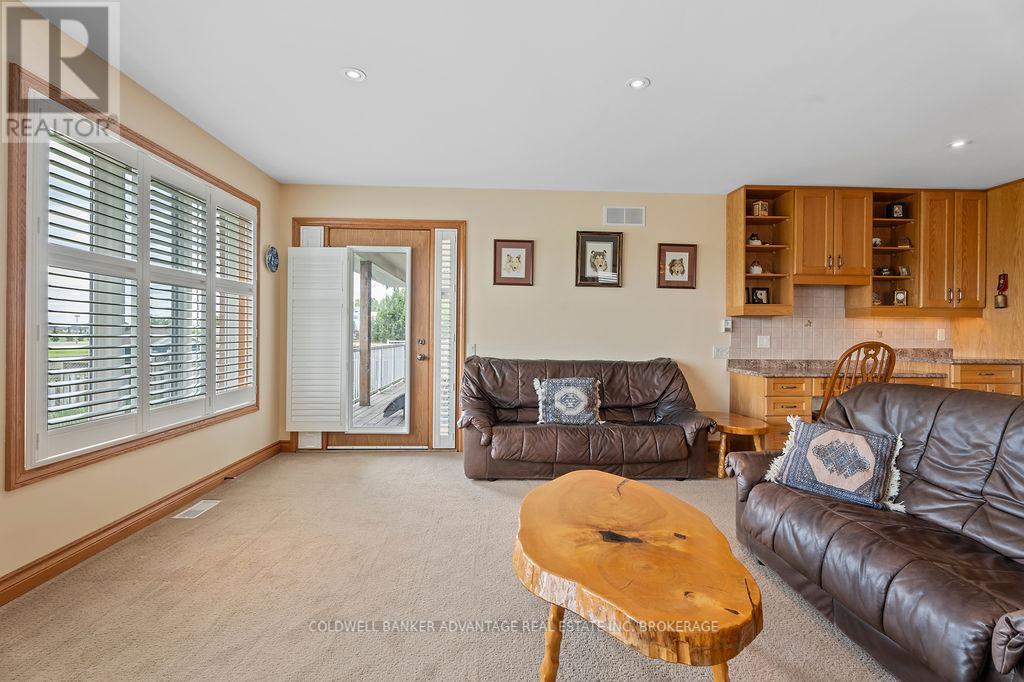 7188 St Michael Avenue, Niagara Falls, Ontario  L2H 3N5 - Photo 14 - X12194877
