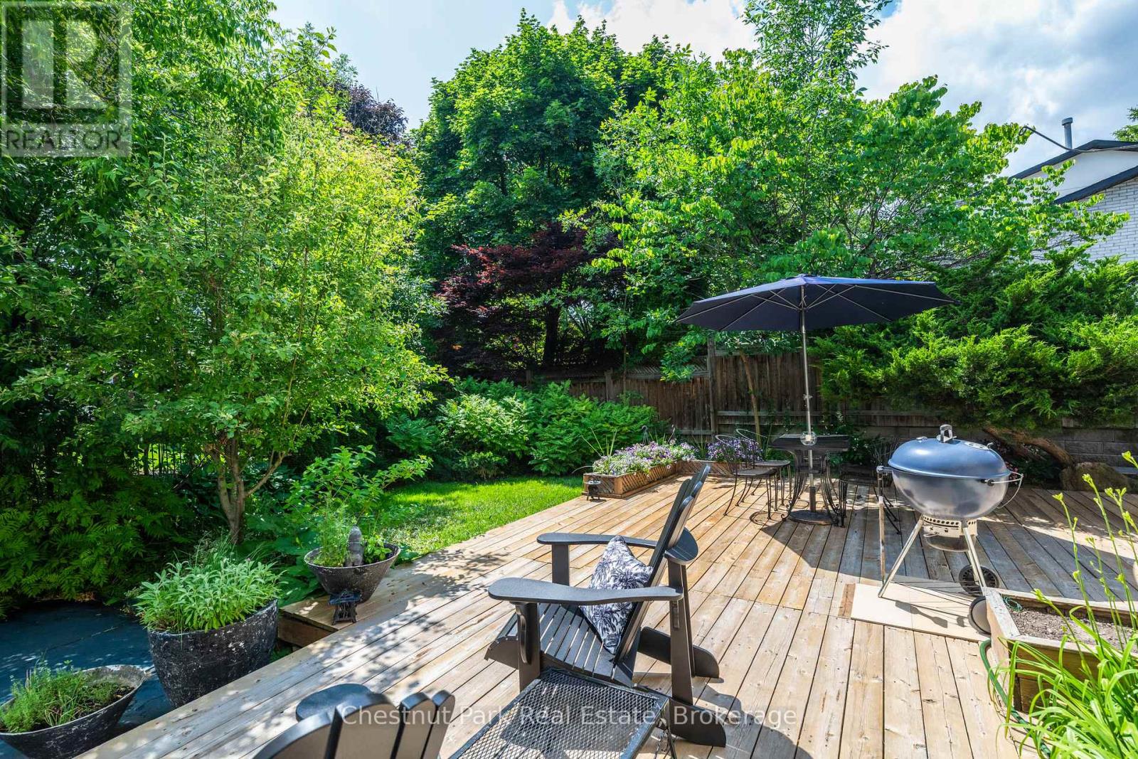 2052 Chippewa Trail, Mississauga, Ontario  L5H 3V7 - Photo 32 - W12249127