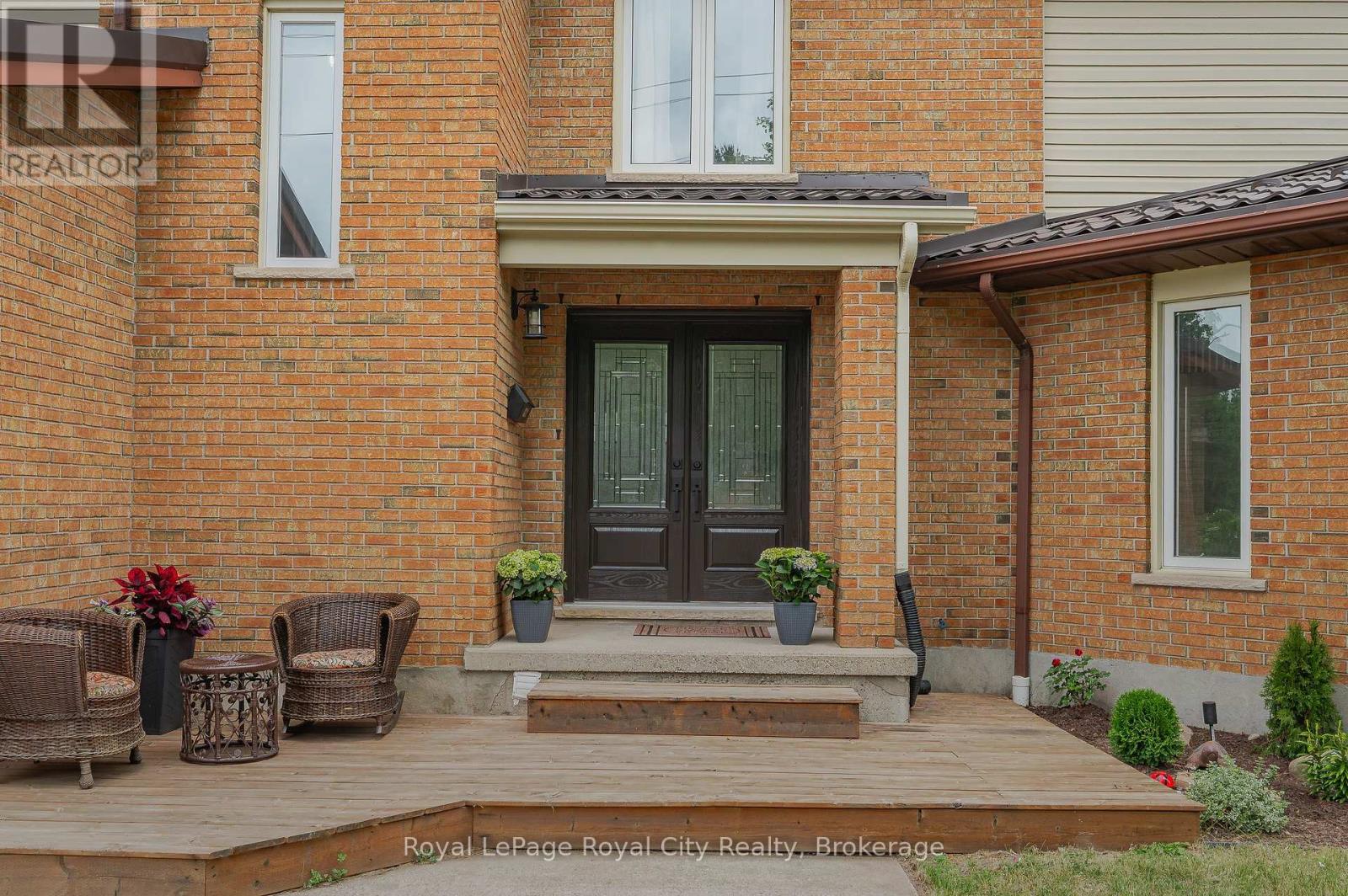 Property at 306 IMPERIAL ROAD S image 3