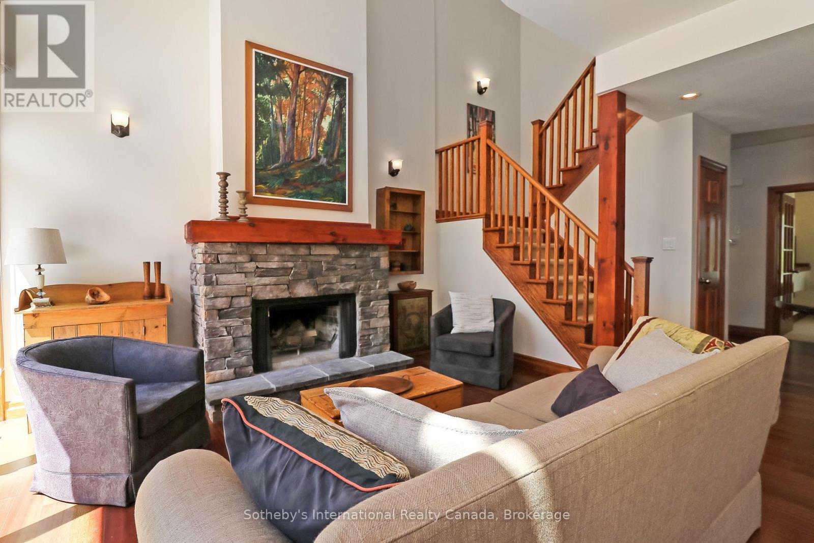 16 - 224 Blueski George Crescent, Blue Mountains, Ontario  L9Y 0V6 - Photo 12 - X12249090