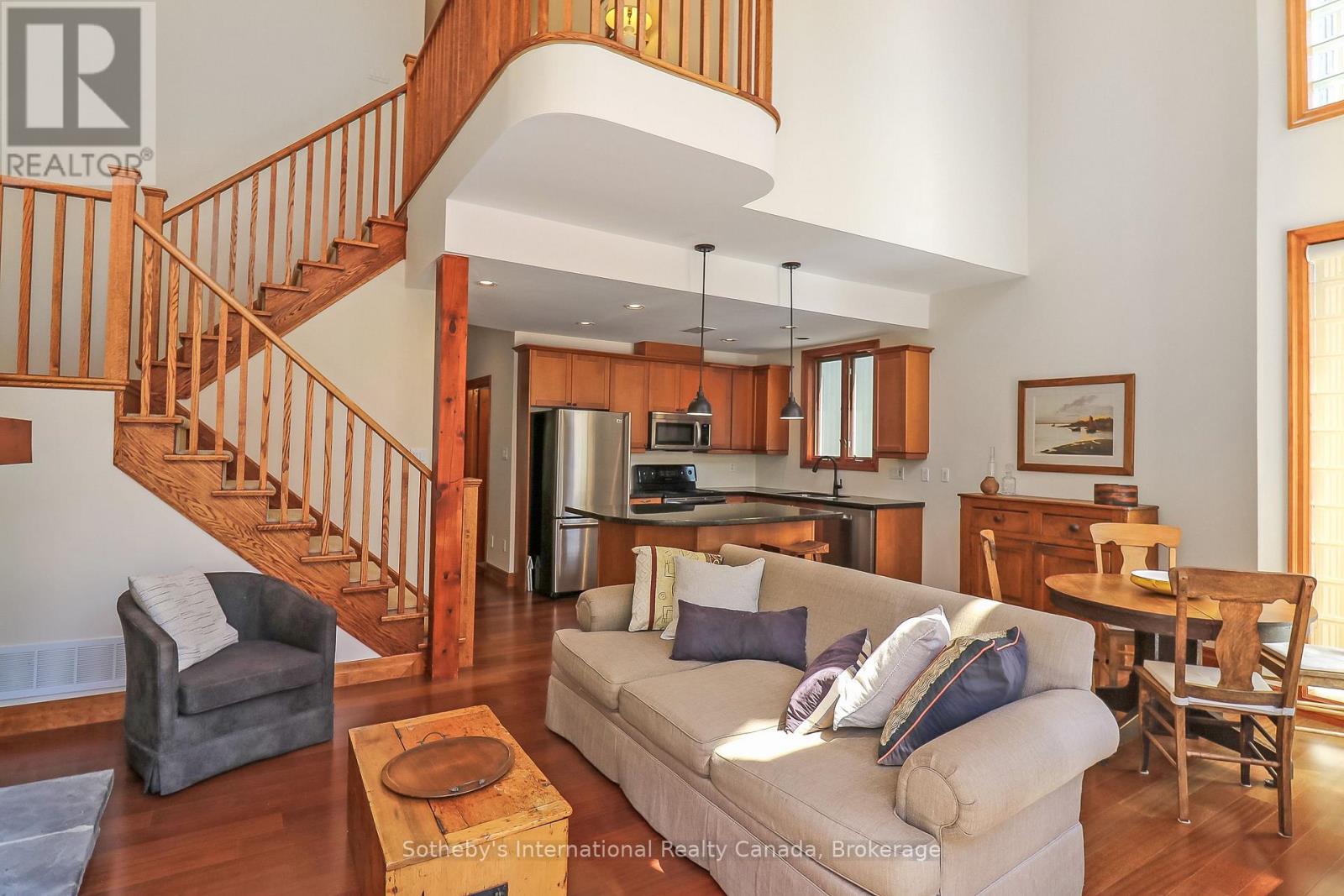 16 - 224 Blueski George Crescent, Blue Mountains, Ontario  L9Y 0V6 - Photo 14 - X12249090