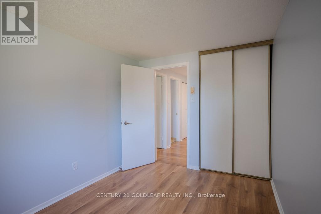75 - 5 Sonnet Crescent, Ottawa, Ontario  K2H 8W8 - Photo 23 - X12249120