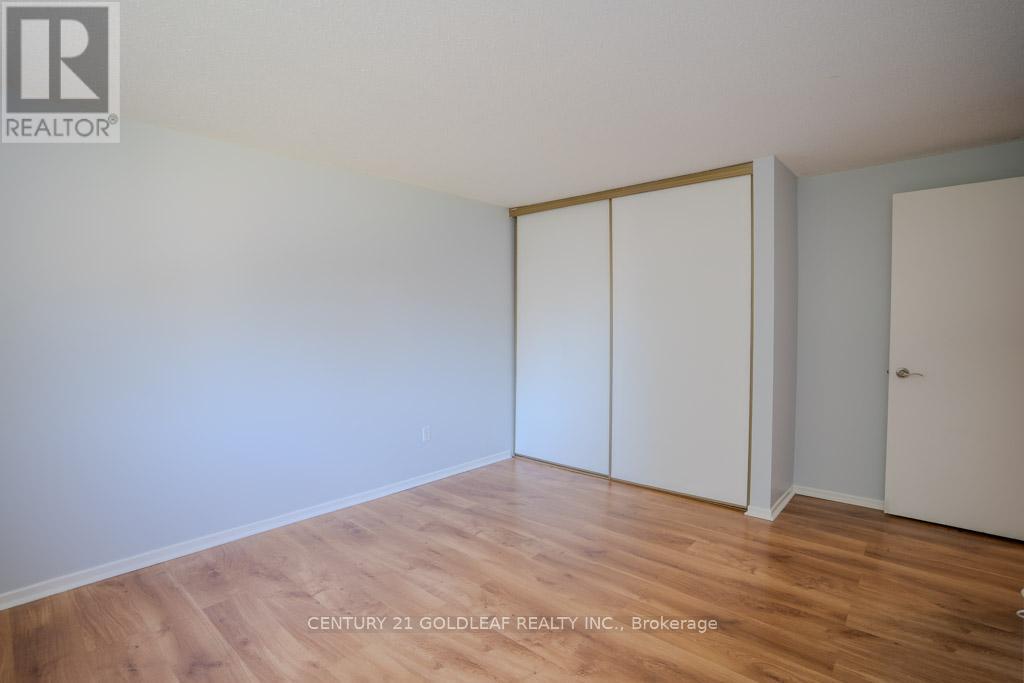 75 - 5 Sonnet Crescent, Ottawa, Ontario  K2H 8W8 - Photo 21 - X12249120