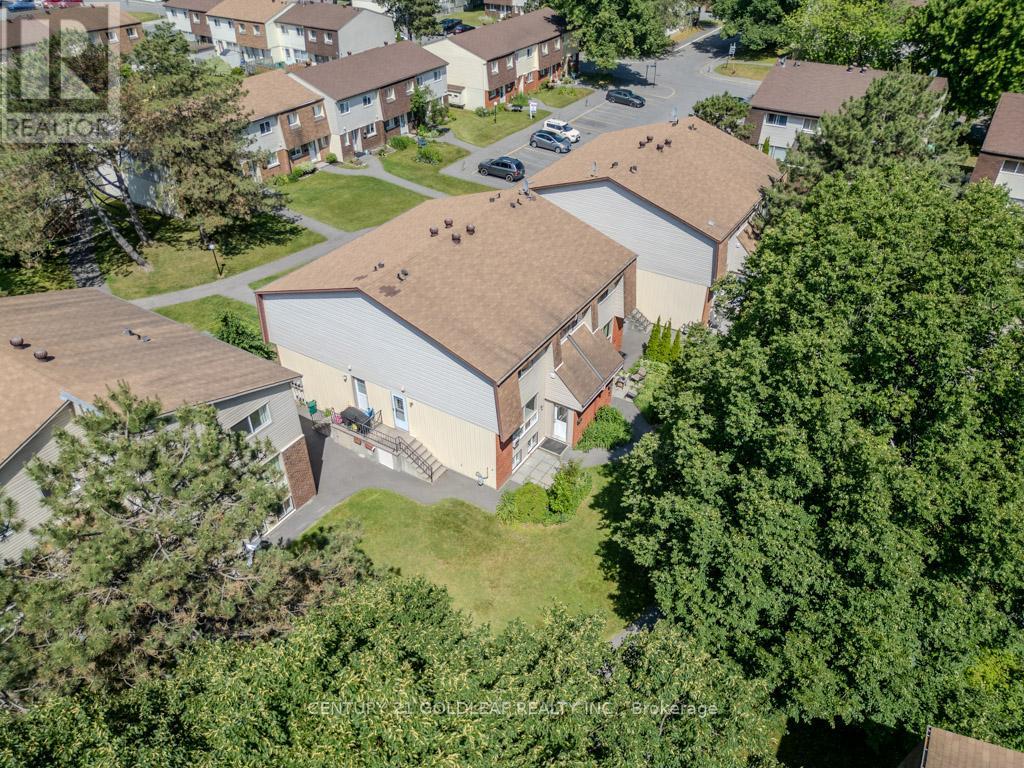 75 - 5 Sonnet Crescent, Ottawa, Ontario  K2H 8W8 - Photo 34 - X12249120