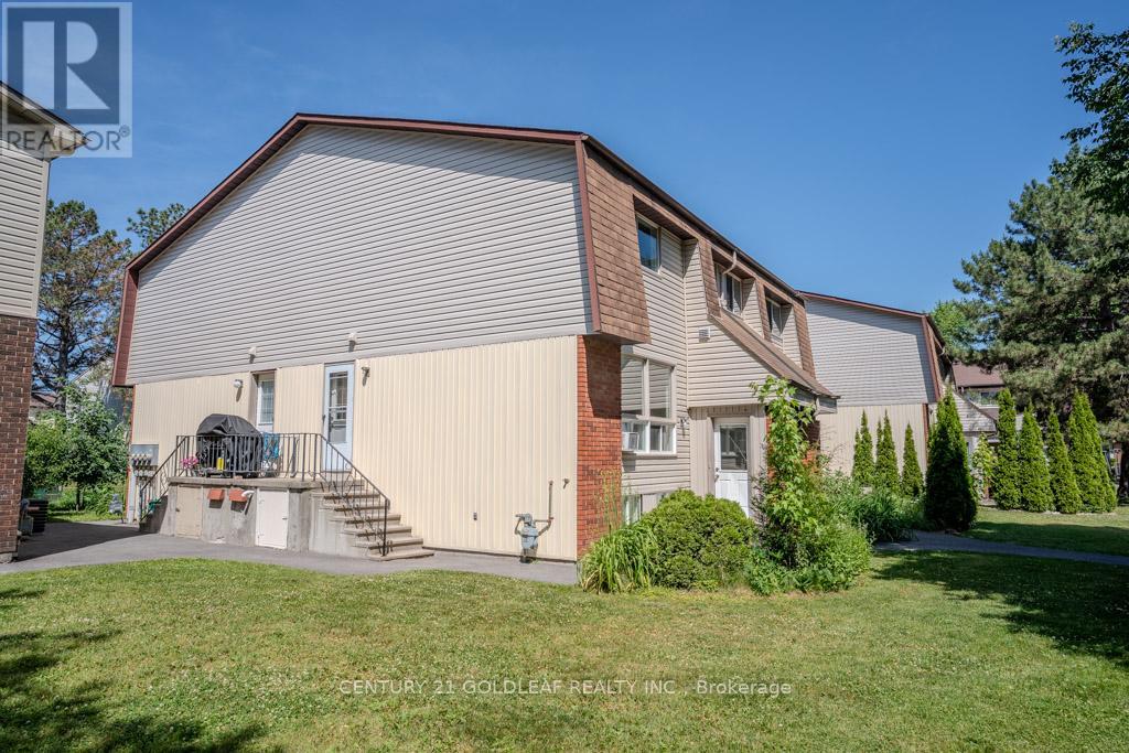 75 - 5 Sonnet Crescent, Ottawa, Ontario  K2H 8W8 - Photo 32 - X12249120