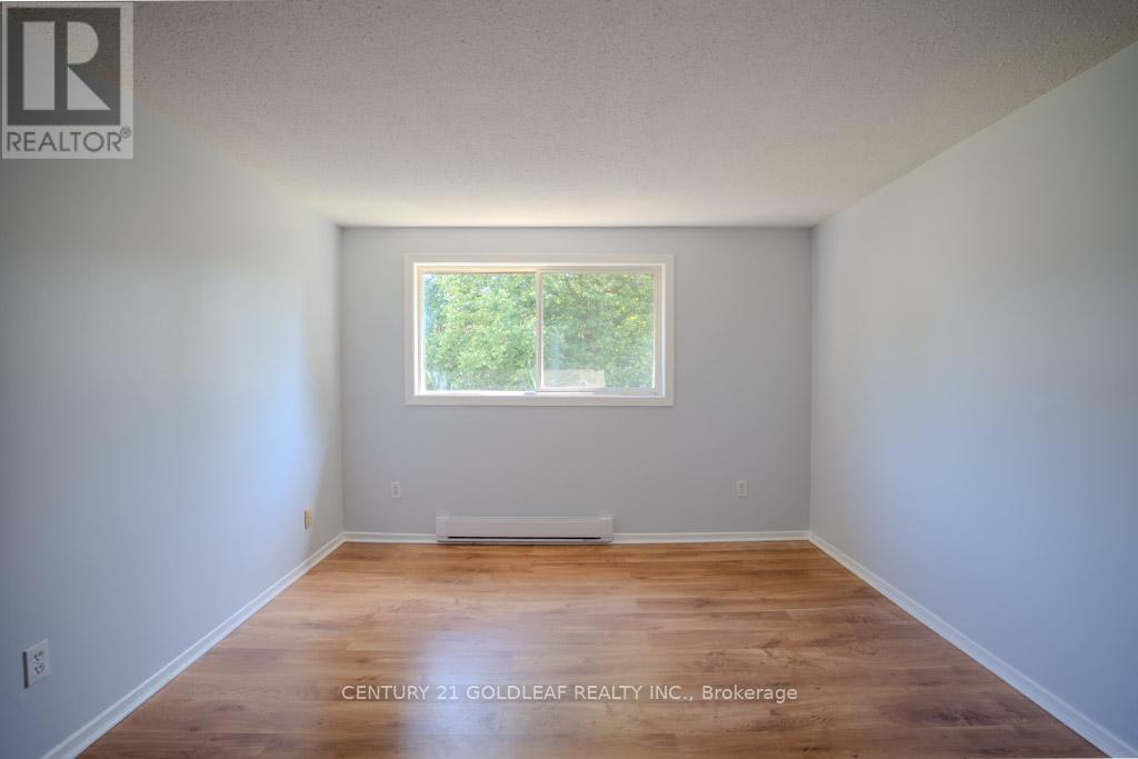 75 - 5 Sonnet Crescent, Ottawa, Ontario  K2H 8W8 - Photo 25 - X12249120