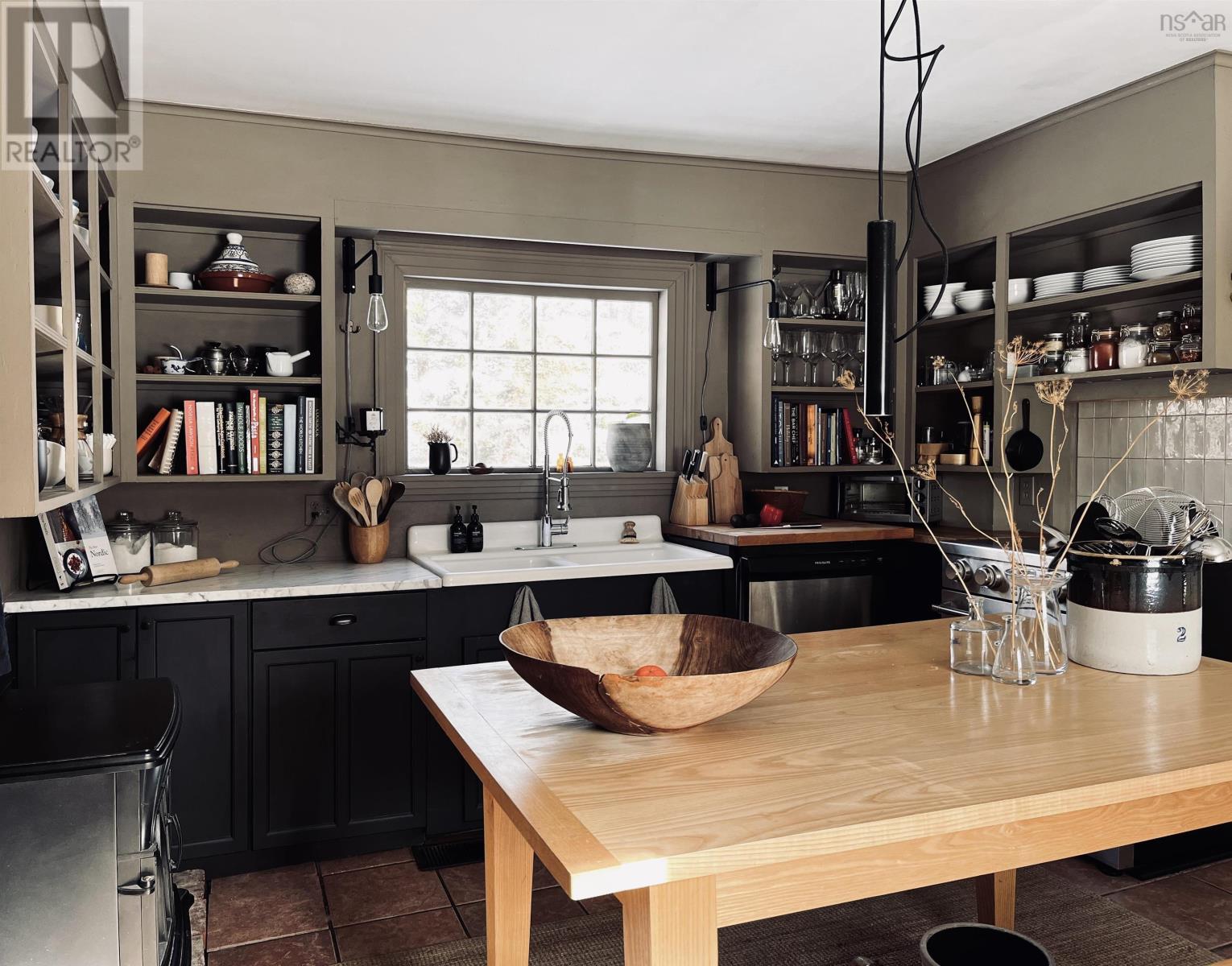 5168 Highway 331, Crescent Beach, Nova Scotia  B0R 1R0 - Photo 8 - 202508563