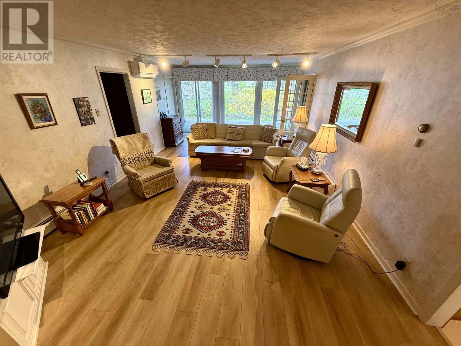 65 Dublin Avenue, Bridgewater, Nova Scotia  B4V 1Z7 - Photo 10 - 202510550