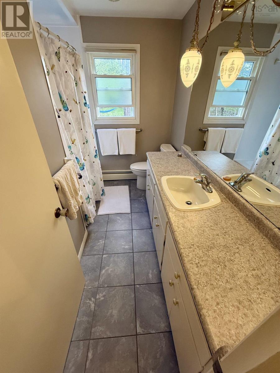 65 Dublin Avenue, Bridgewater, Nova Scotia  B4V 1Z7 - Photo 27 - 202510550