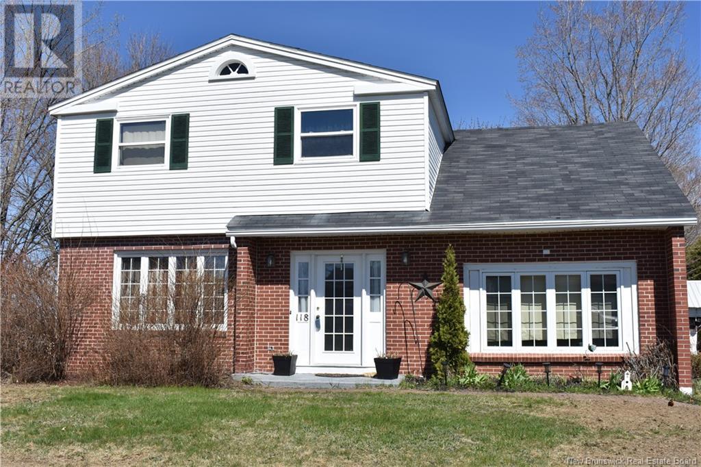 118 Creighton Street, Woodstock, New Brunswick  E7M 1N1 - Photo 3 - NB113714