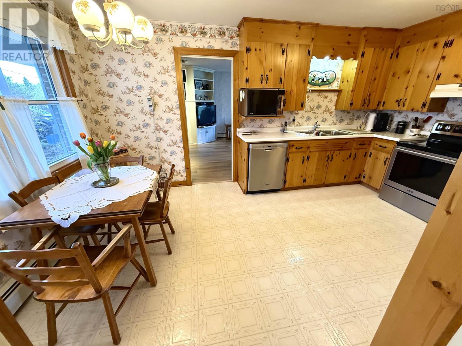 65 Dublin Avenue, Bridgewater, Nova Scotia  B4V 1Z7 - Photo 17 - 202510550