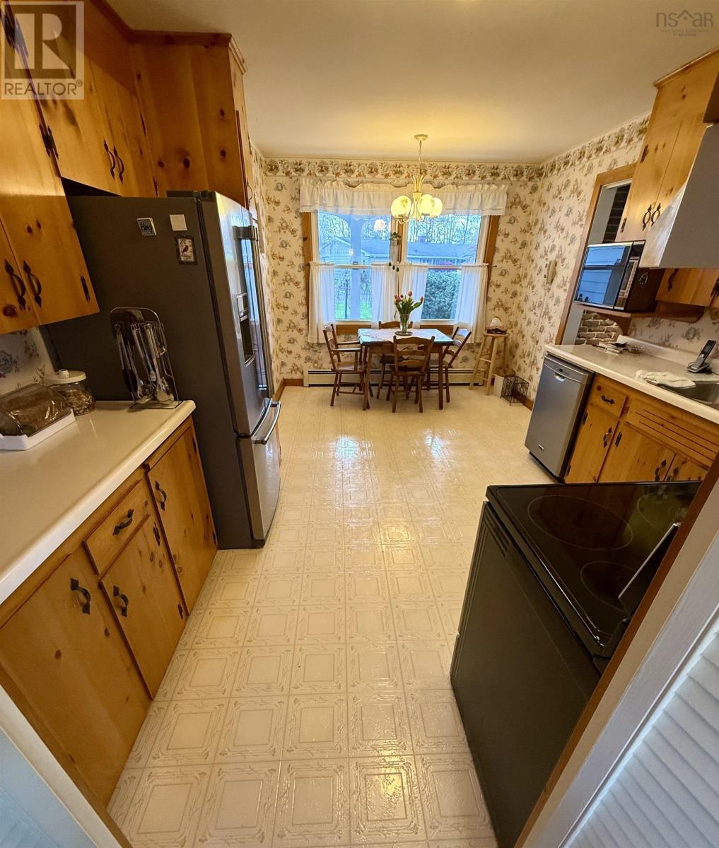 65 Dublin Avenue, Bridgewater, Nova Scotia  B4V 1Z7 - Photo 18 - 202510550