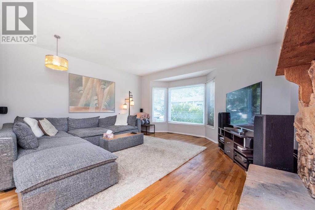 Property at 1825 29 Avenue SW image 5