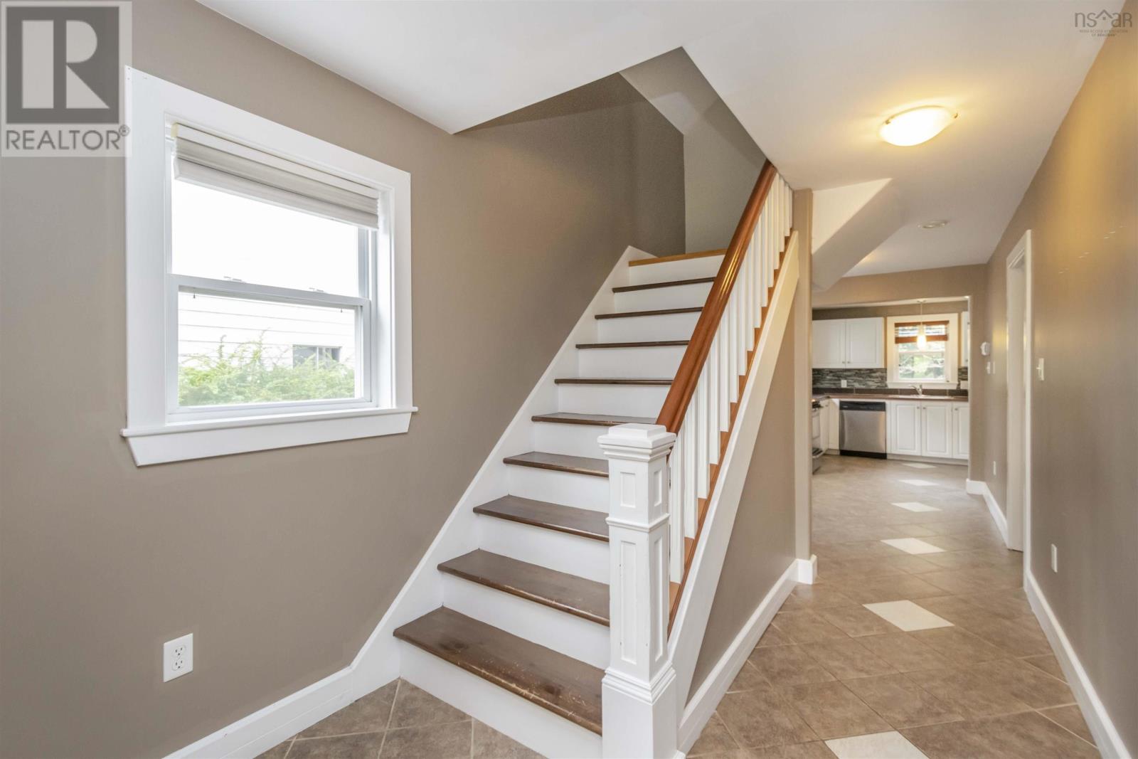 6029 Wells Street, Halifax Peninsula, Nova Scotia  B3K 2M9 - Photo 12 - 202507197