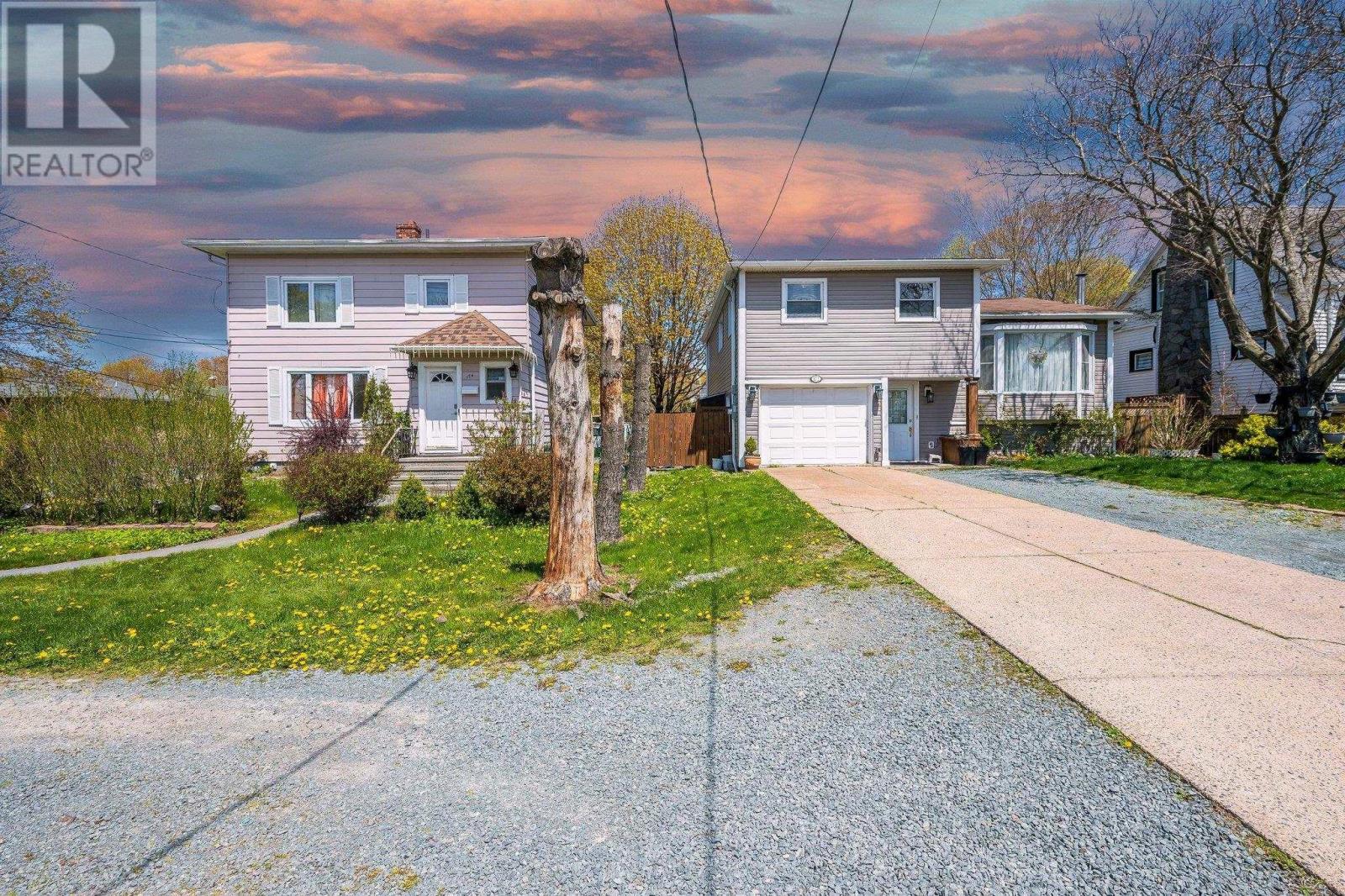172 & 174 Victoria Road, Dartmouth, Nova Scotia  B3A 1V9 - Photo 1 - 202511286