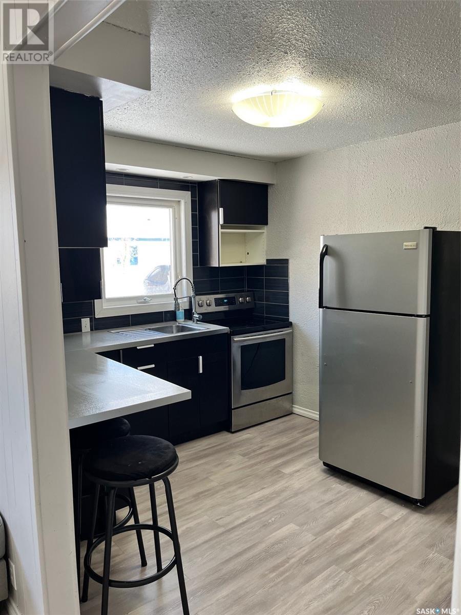 316 5th Street W, Carlyle, Saskatchewan  S0C 0R0 - Photo 4 - SK010926