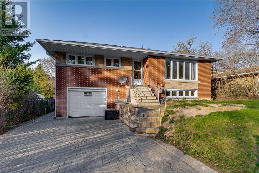 Property at 34 Nicolet Street image 1