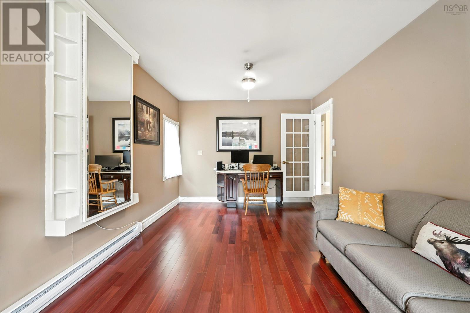 Property at 10 Penstock Court image 5