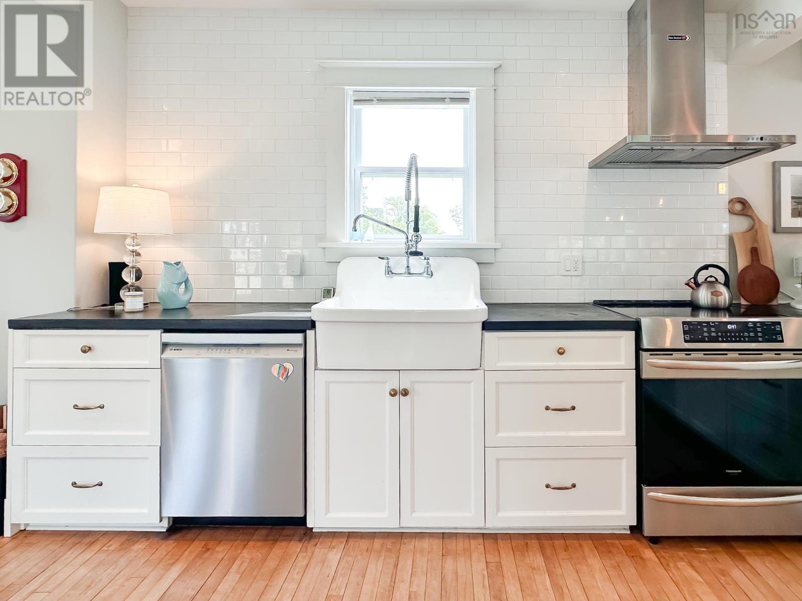 287 Indian Point Road, Mahone Bay, Nova Scotia  B0J 2E0 - Photo 7 - 202515784