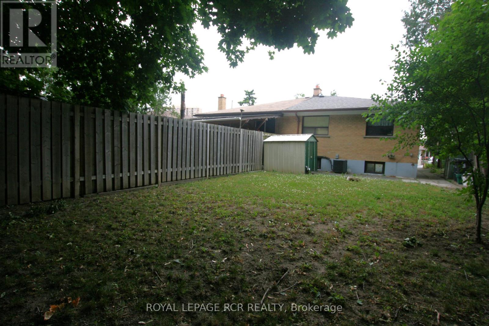 Property at 69 NEAMES CRESCENT image 5