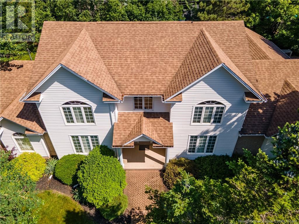 Property at 51 Driftwood Court image 1