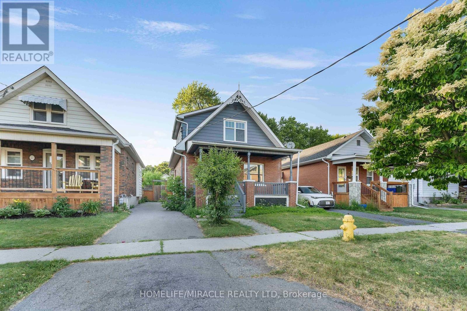 Property at 34 WESTMORELAND AVENUE image 2
