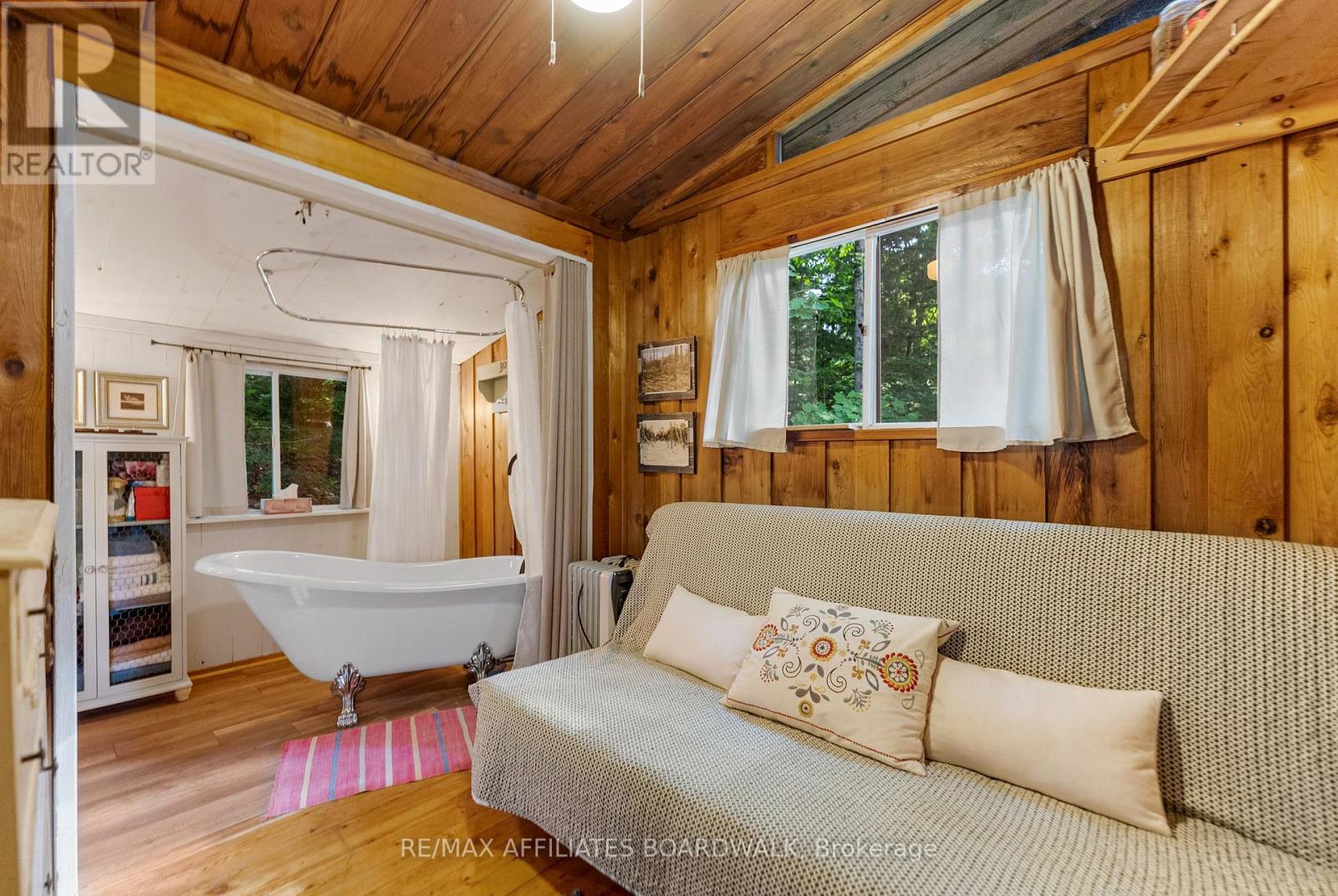 3280 Upper Mazinaw Lake Road, Frontenac, Ontario  K0H 1K0 - Photo 11 - X12249146