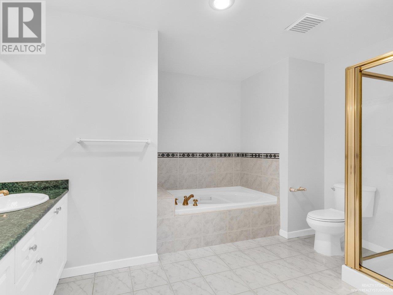 2002 6838 Station Hill Drive, Burnaby, British Columbia  V3N 5A4 - Photo 25 - R3020207