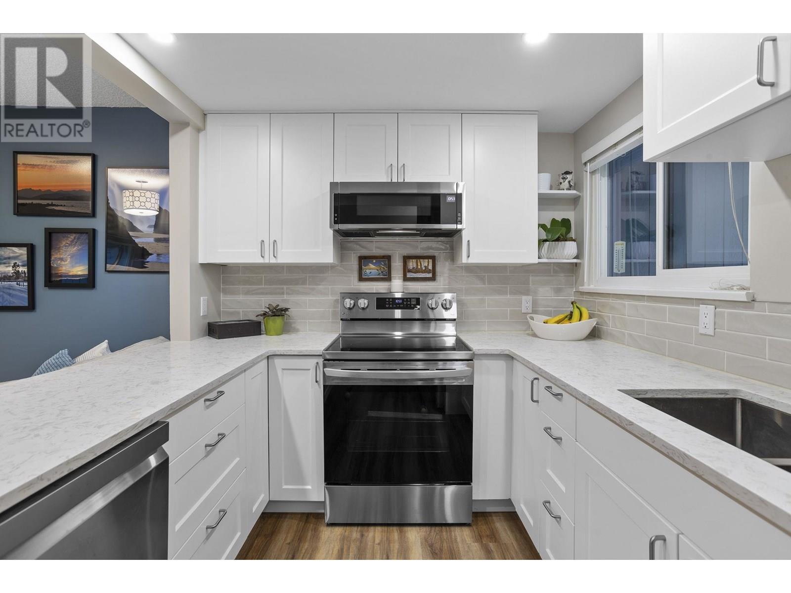 Property at 890 CUNNINGHAM LANE image 1