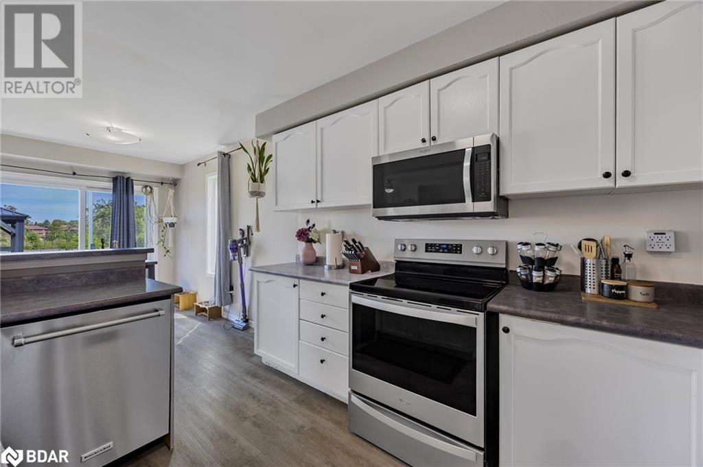 13 Sunset Place, Barrie, Ontario  L4N 0T7 - Photo 18 - 40744071